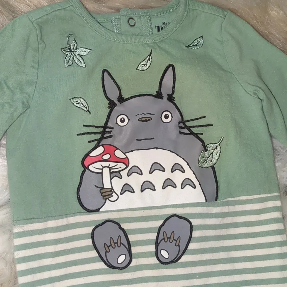 My Neighbor Totoro 18-month Onesie - Picture 2 of 5